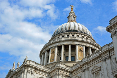 48_St Pauls Cathedral.jpg