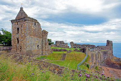 02_St Andrews Castle.jpg