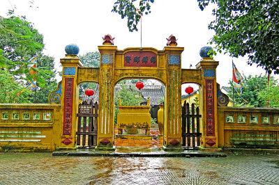 14_Cam Pho Temple.jpg