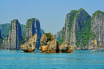 Halong Bay_22.jpg