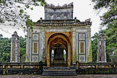22_Stele pavilion of Emperor Tu Duc.jpg