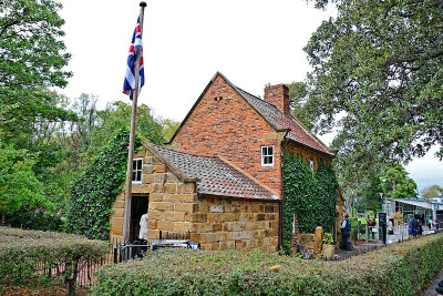 03_Captain Cook's Cottage.jpg