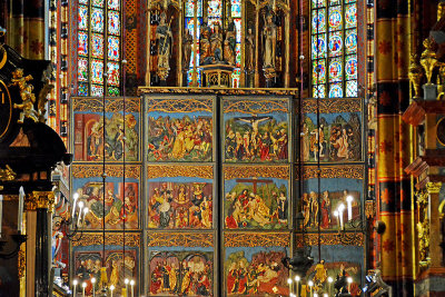 40_Krakow_St. Mary's Basilica.jpg