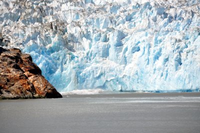 Here Comes the Wave and the Ice Flow