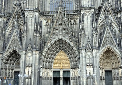 9. The Entrance - Cologne Cathedral