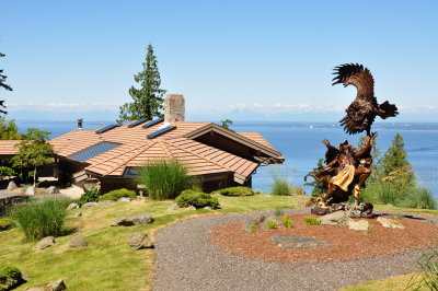 5.Braveheart - an 11 foot Bronze by Victor Payne