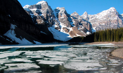 Valley of the Ten Peaks, Mount Rundle. Banff N.P.