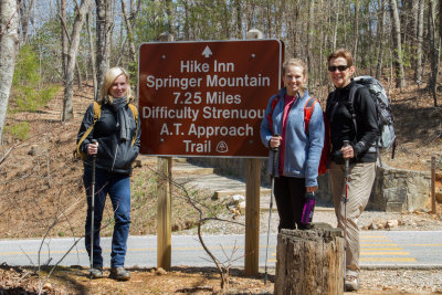 Hiking to the Len Foote Hike Inn (March 2014)