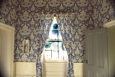 Hood House library window wallpaper