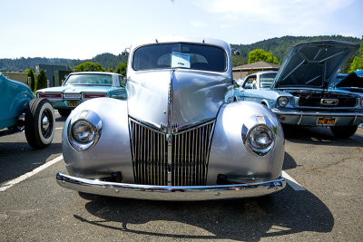 w Ford Coupe 1938 V8 gray.jpg