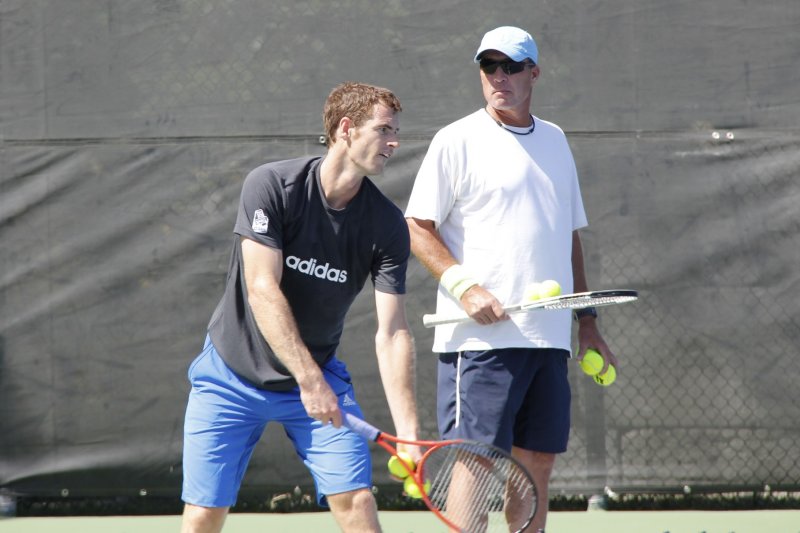 Andy Murray (and coach Ivan Lendl).jpg