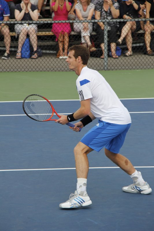 Murray (Great Britain) playing doubles against Benneteau.jpg