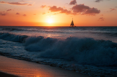 CLBR 2009 sunset sailboat wave .jpg