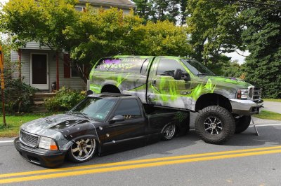 Conestoga Show Main St 9-26-15