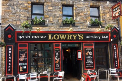 Lowrys Pub