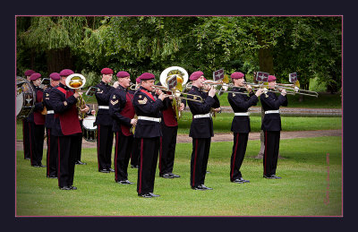 The Band of The Parachute Regiment.