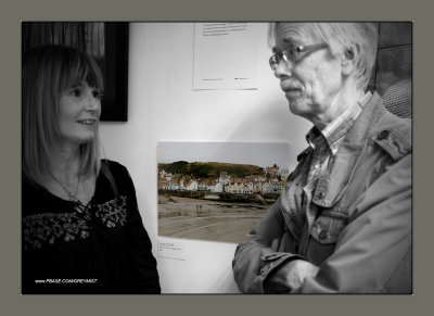  Lisa discusses her photo with John Lewell