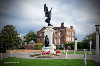 Colchester War Memorial 