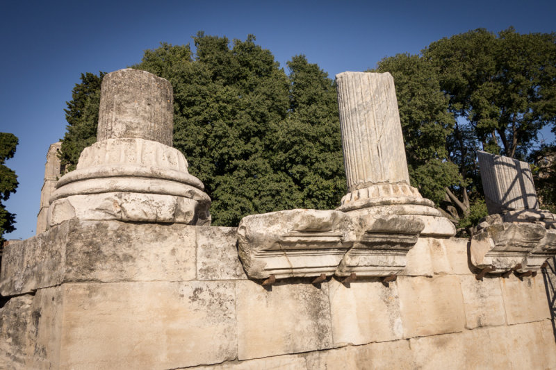 Arles