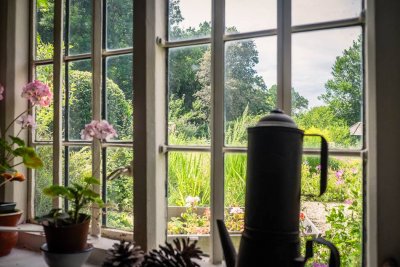 Inside Hardy's cottage