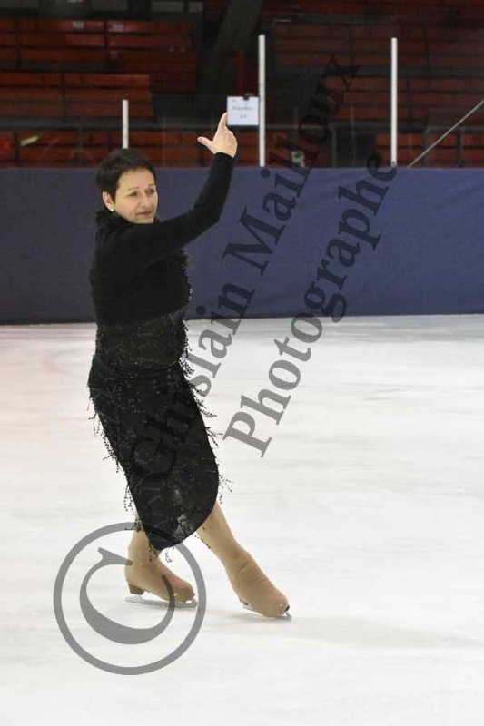 10709 copy.jpg