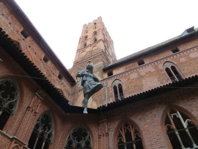 Malbork Castle Sculptures 3