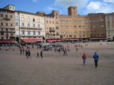 Sianna, where the Palio horserace is held