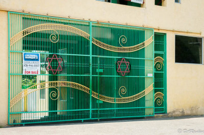 Selling David's Gate