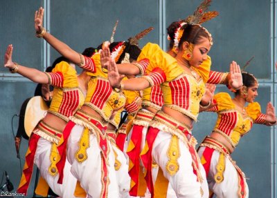 Dancing to Kithsiri Jayasekera's music