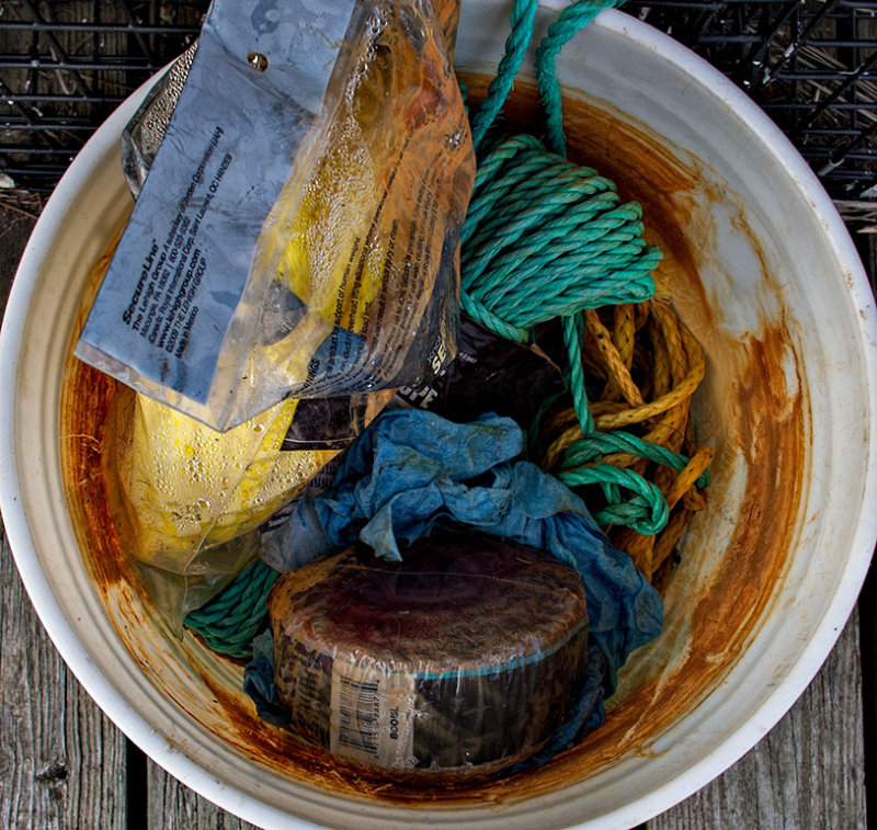 A bucket of nautical stuff.