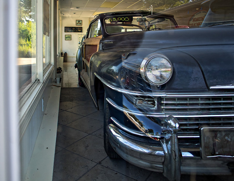 1948 Chrysler Town and Country Convertible Woody