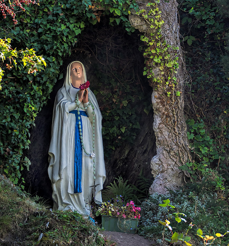 Statue Blessed Virgin Mary - Ballinspittle