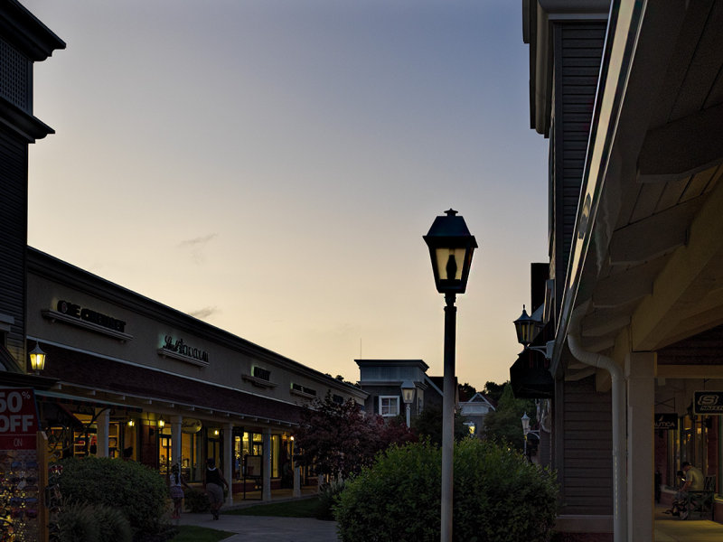 Clinton Crossing Premium Outlets