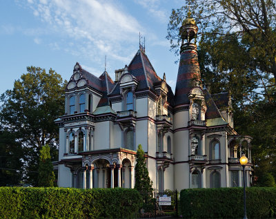 Victorian Mansion - Color - Image reprocessed 01/03/2017