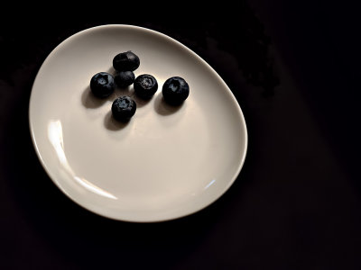 Blueberries  (Caption added after the first 2 comments.)