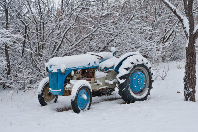 8539 Snow- tractor