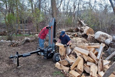 2211 splitting wood.jpg