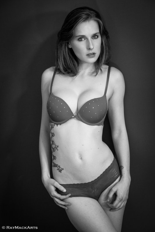 20151202_0427 Danielle-Bearbeitet int-2.jpg