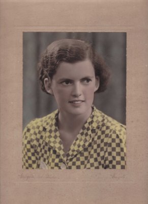 Maureen Joyce Grant (ne Rapson)
