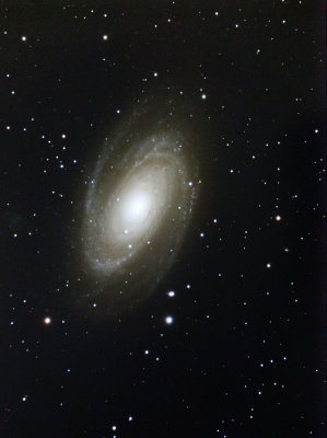 M81 - Large Spiral Galaxy in Ursa Major 10-Mar-2015