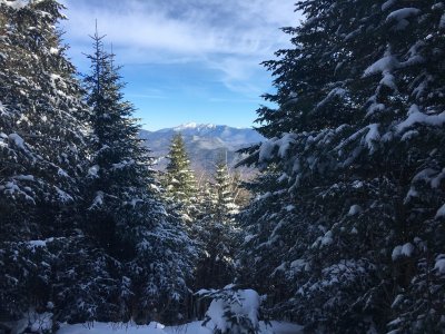 Looking over the Kinsmans at Mt..Lafayette from the shelter at the Beaver Brook trail. 