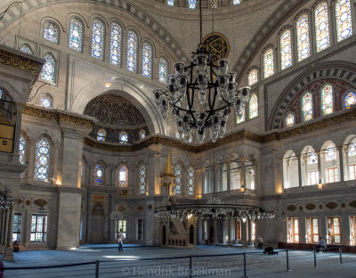 Nuruosmaniye Mosque