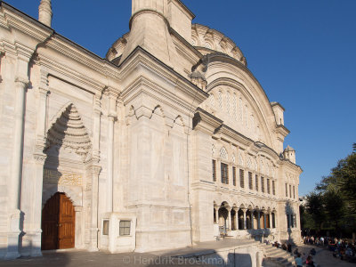 Nuruosmaniye Mosque
