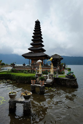 Pura Ulun Danu Bratan hindu temple