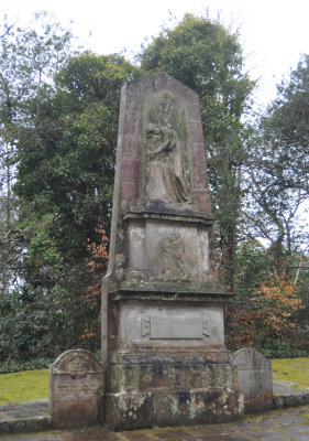 Highland Mary and Robert Burns memorial