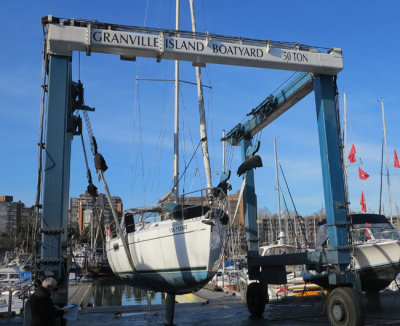 Yacht repairs at Granville