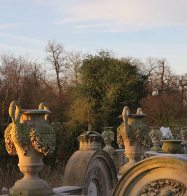 Early morning in Italian Gardens