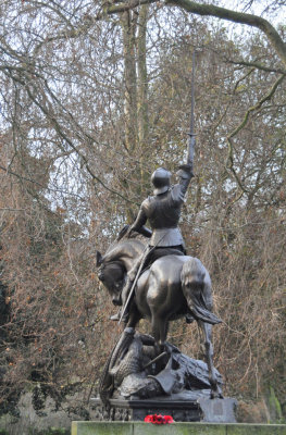 Cavalry memorial made from captured German guns 1924