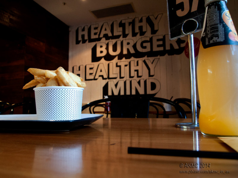 20140311_3112713 Healthy Burgers, Healthy Mind (Tue 11 Mar)