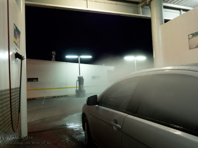 141006_A060009 Night Spray (Mon 06 Oct)